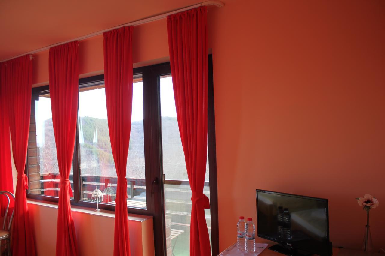 Guest House Daskalov Chervena Lokva エクステリア 写真