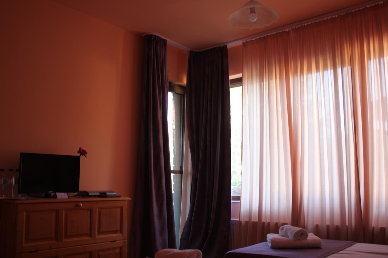 Guest House Daskalov Chervena Lokva エクステリア 写真
