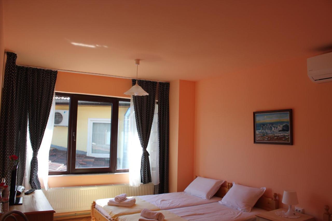 Guest House Daskalov Chervena Lokva エクステリア 写真